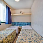 Village Mareblu פארק נופש 3*